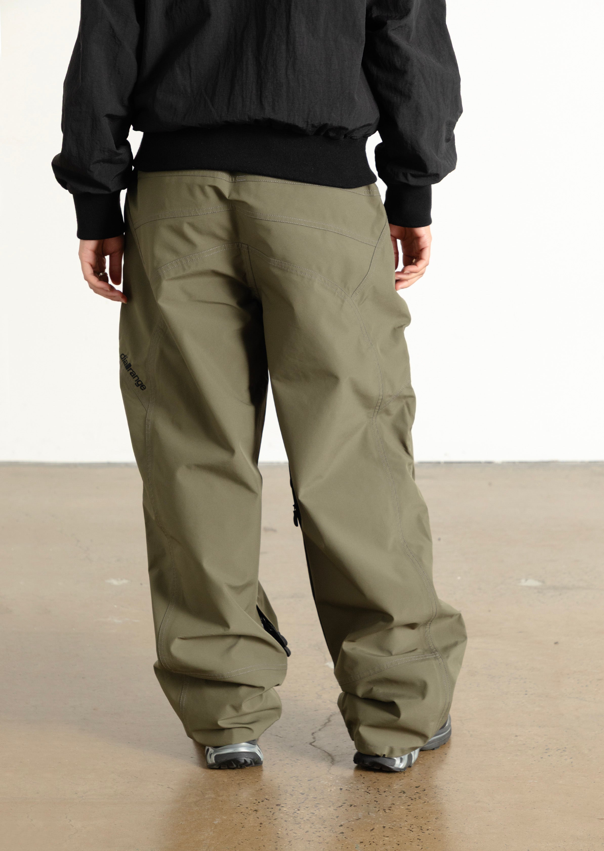 Ossa Pant - Olive