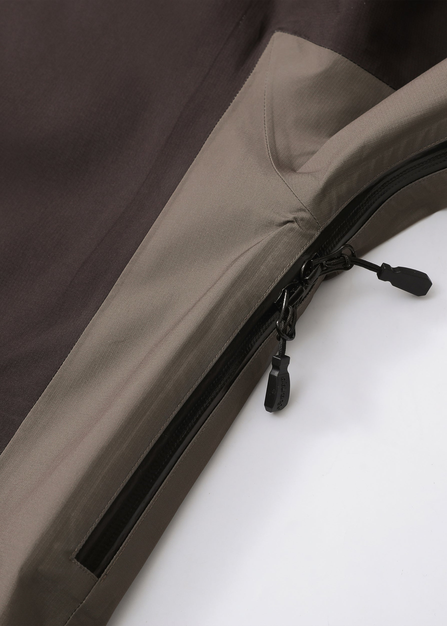 3L Roland Shell Jacket - Brown